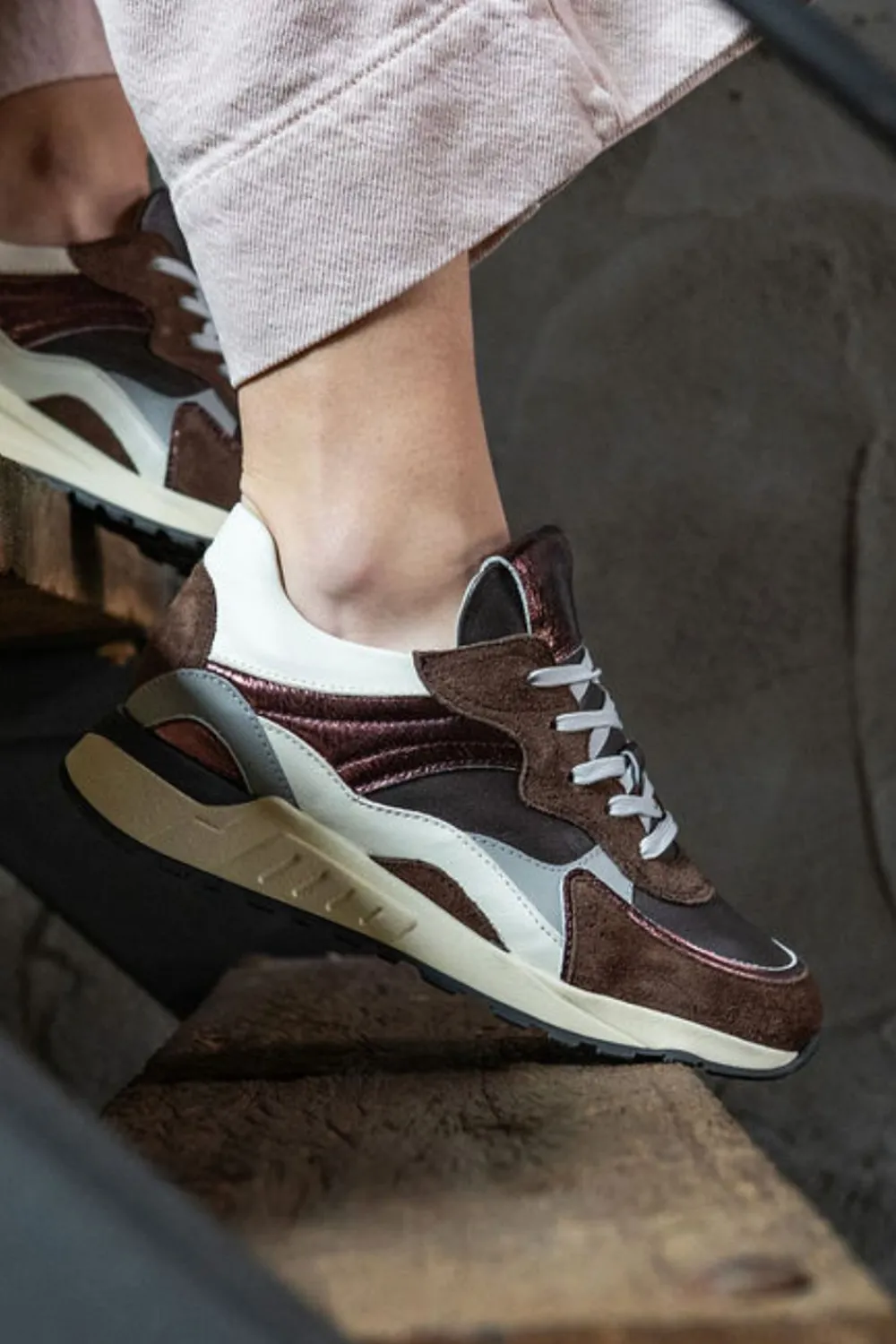 DAMES Piedi Nudi Sneakers Bruin Dames