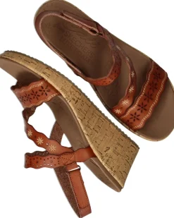 DAMES Skechers Cherished Aura Sleehakken Cognac Dames